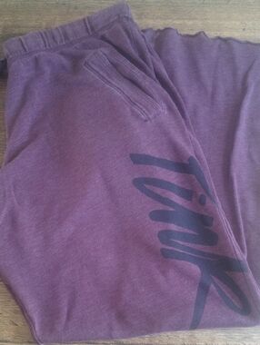 🏷️PRICE IS FIRM 🏷️🦋WOMENS VICTORIA'S SECTET PINK PANTS🦋